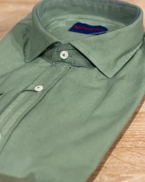 CAMISA GABARDINA LISA VERDE